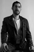 Jonathan Davis Arakelian