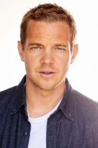 Taylor Handley