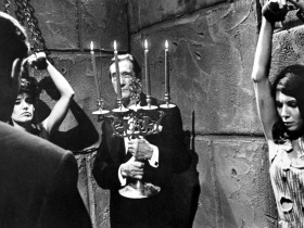 Blood of Dracula's Castle