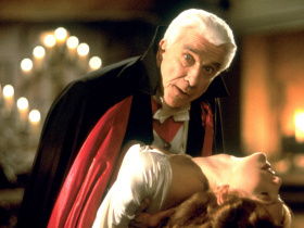 Dracula: Dead and Loving It
