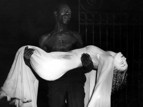 I Walked with a Zombie