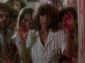 Piranha II: The Spawning